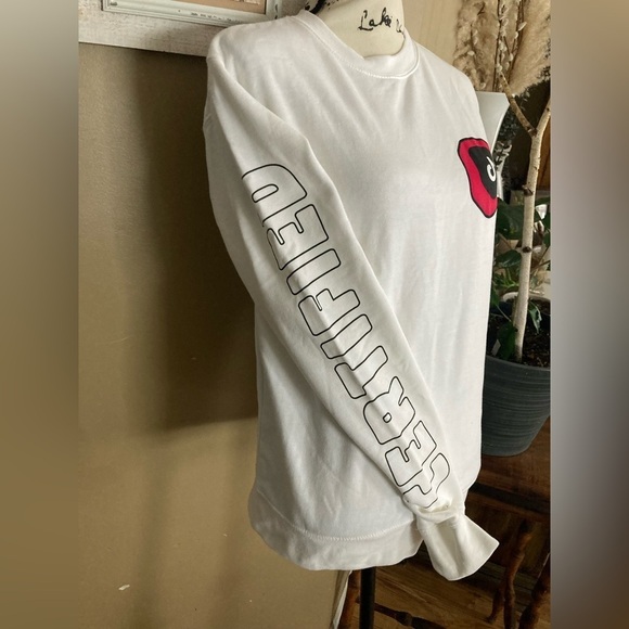Tik tok certified creator long sleeve white crew neck size XS - Picture 2 of 6